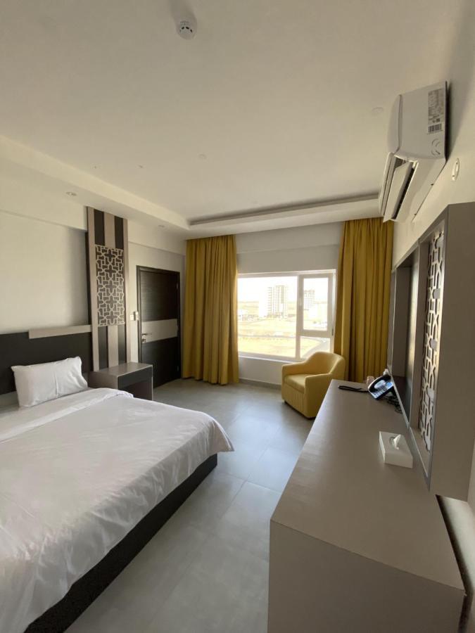 Alfalak Hotel Seeb Εξωτερικό φωτογραφία