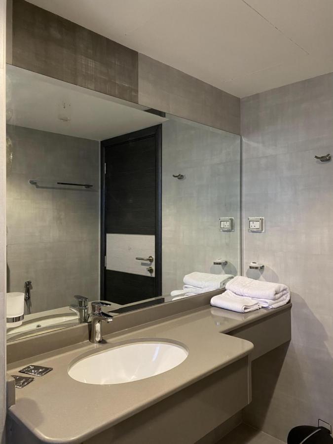 Alfalak Hotel Seeb Εξωτερικό φωτογραφία